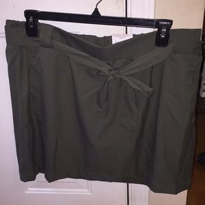 NWT St Johns Bay olive Skort, size 0X
